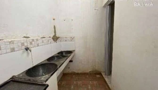 Imagem 16 - Av Guararapes, 474, São José, Irecê, BA