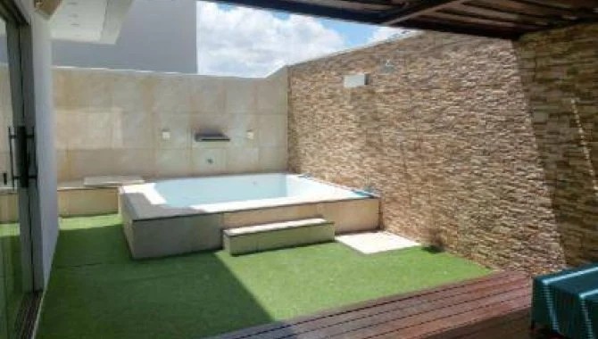 Imagem 16 - Avenida Eusébio de Queiroz, 5684, Centro, Eusébio, CE