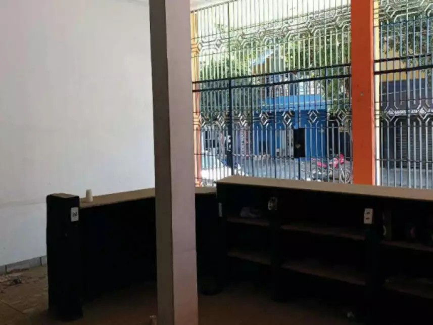 Imagem 18 - Avenida Governador Roberto Silveira, 42 - Barão de Macaúbas - São Fidélis / RJ