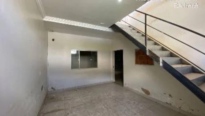 Imagem 11 - avenida Guararapes, 474, São José, Irecê, BA