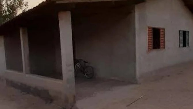 Imagem 3 - Avenida Oscar Caetano Gomes, 75, Centro, Urucuia, MG