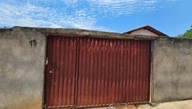 Imagem 7 - Avenida Oscar Caetano Gomes, 75, Centro, Urucuia, MG