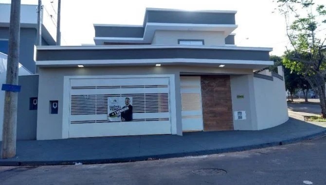 Imagem 46 - Avenida Otto Merthan Filho, 1123, Jardim Cambuí, Botucatu, SP