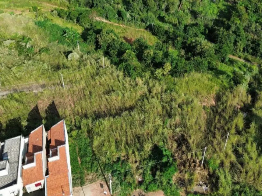 Imagem 2 - Avenida Piracanjuba, 44 - Setor Maysa - Trindade / GO