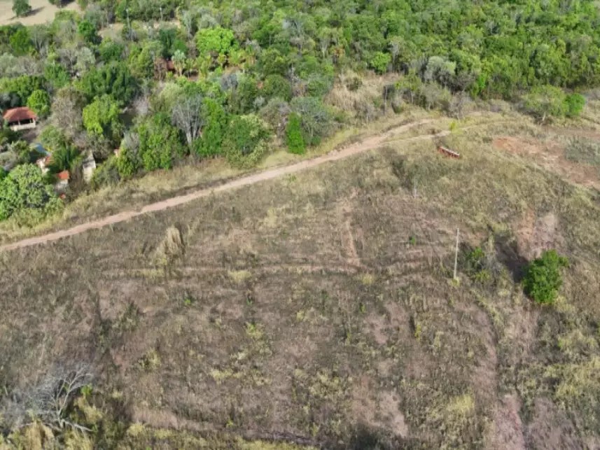 Imagem 2 - Avenida Universitária, 12 - Lote 12, da Área 6 - Perímetro Urbano - Caldas Novas / GO