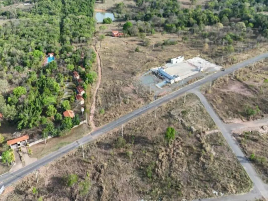 Imagem 3 - Avenida Universitária, 12 - Lote 12, da Área 6 - Perímetro Urbano - Caldas Novas / GO