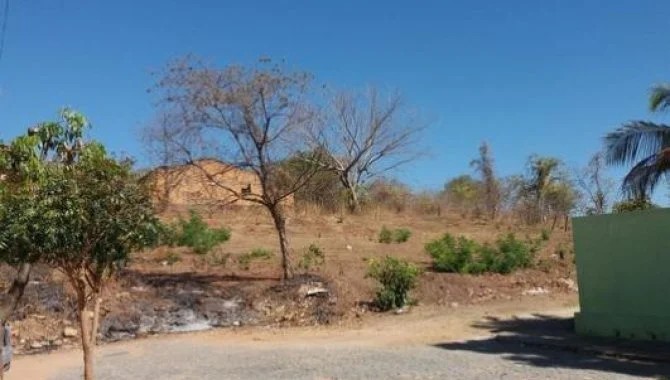 Imagem 5 - Emilio Marques, 200, Parque De Exposicao, Santa Maria Da Vitória, BA