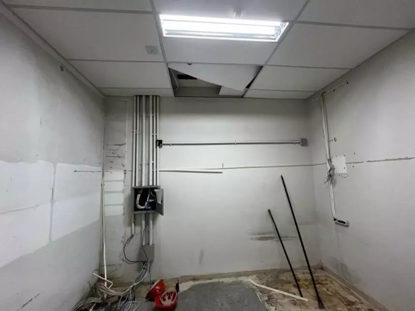 Imagem 11 - Praça da Bandeira, 140 - Prédio Comercial (Ex-Agência) - Centro - Potiraguá / BA