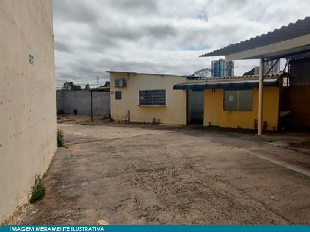 Imagem 3 - Praça Sebastião Garcia, 48, Vila Rio Branco, Itapetininga, SP