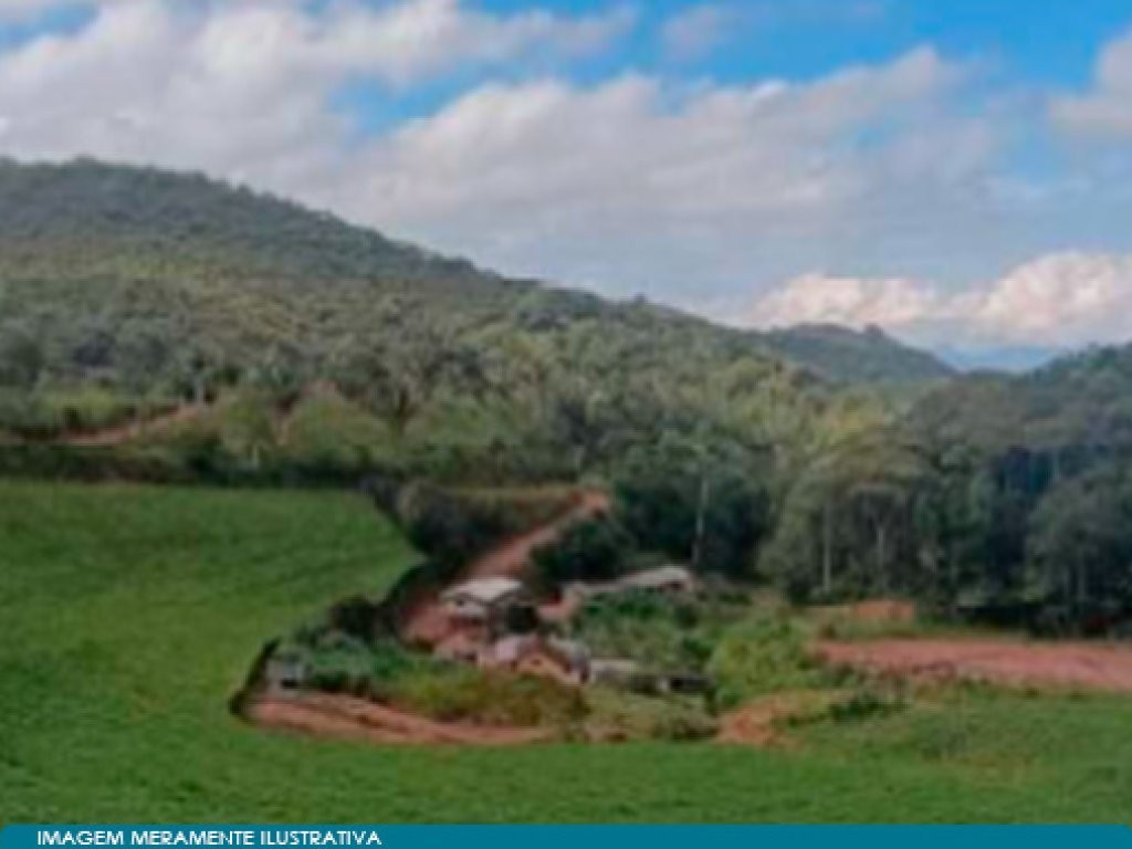 Imagem 3 - Rodovia BR-116, entre os KM 49 e 51, Vale do Paquequer, Teresópolis, RJ