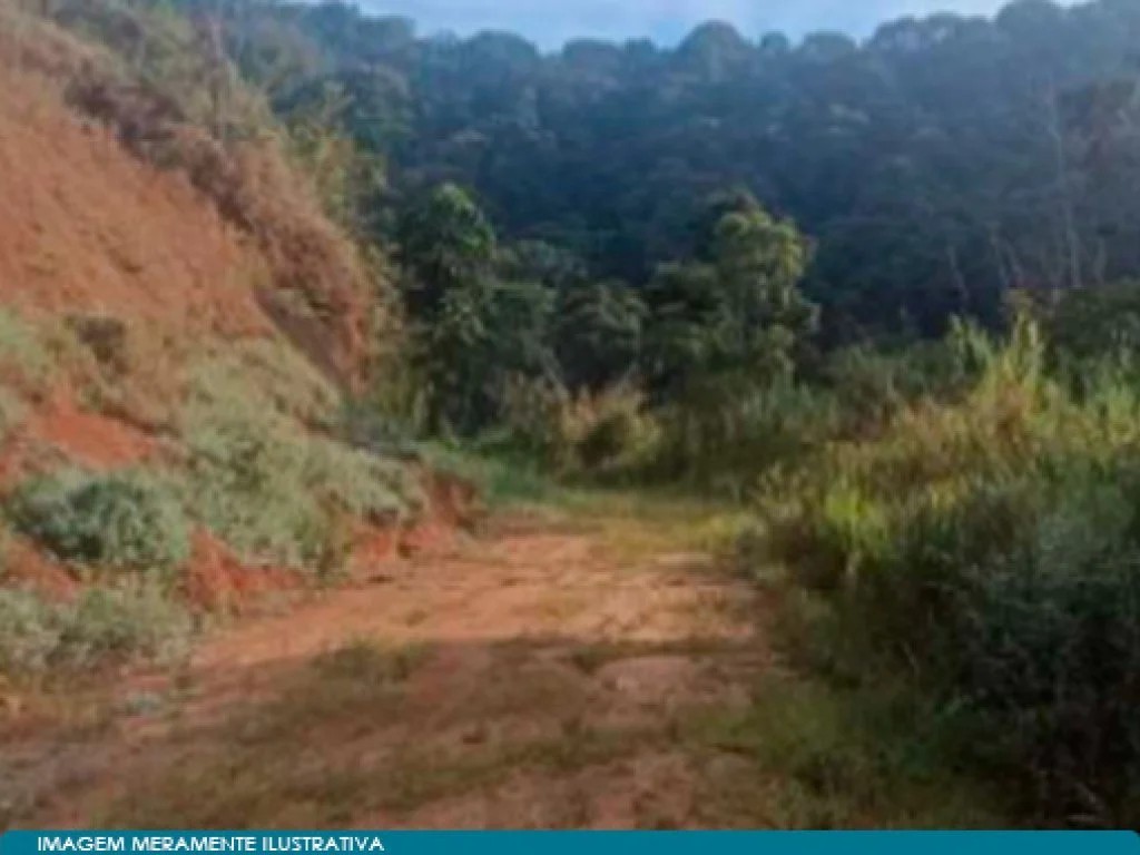 Imagem 9 - Rodovia BR-116, entre os KM 49 e 51, Vale do Paquequer, Teresópolis, RJ