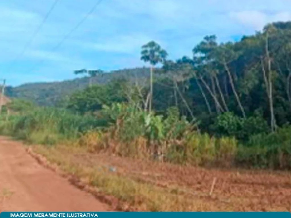 Imagem 13 - Rodovia BR-116, entre os KM 49 e 51, Vale do Paquequer, Teresópolis, RJ