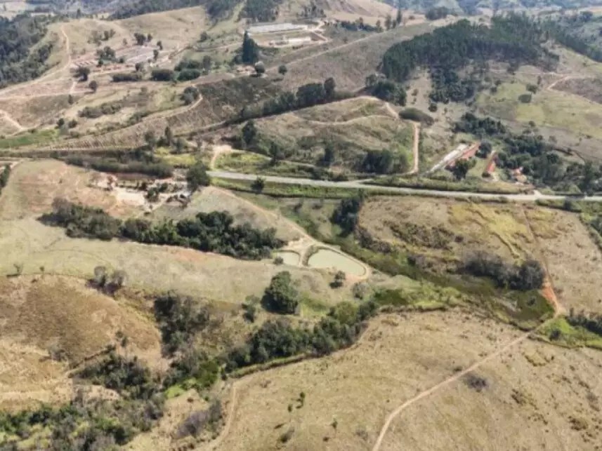 Imagem 5 - Rodovia Deputado Eduardo Vicente Nasser (Sp-350), Km 277, s/nº - Quinhão de Terras B-2-B - Sítio Santa Maria - São José do Rio Pardo / SP