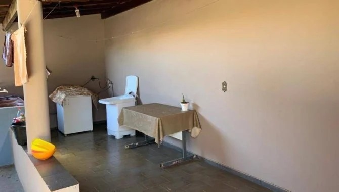 Imagem 10 - Rua Aurélia Salvatori Ienny, 1280, Santo Antonio, Aramina, SP