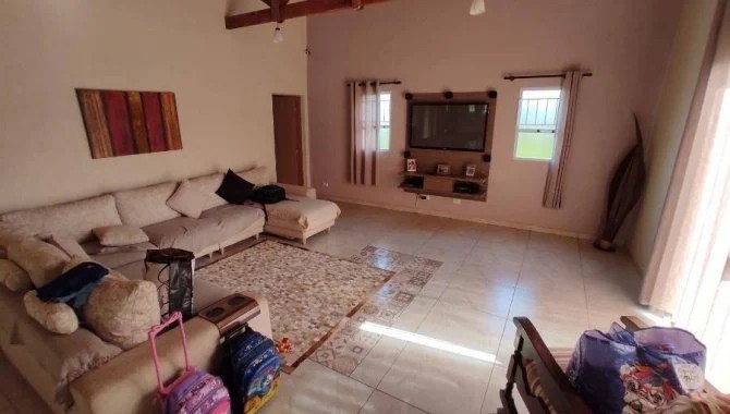 Imagem 3 - Rua Benedita Maria Scholfess, 105, Canguerinha, Mairinque, SP