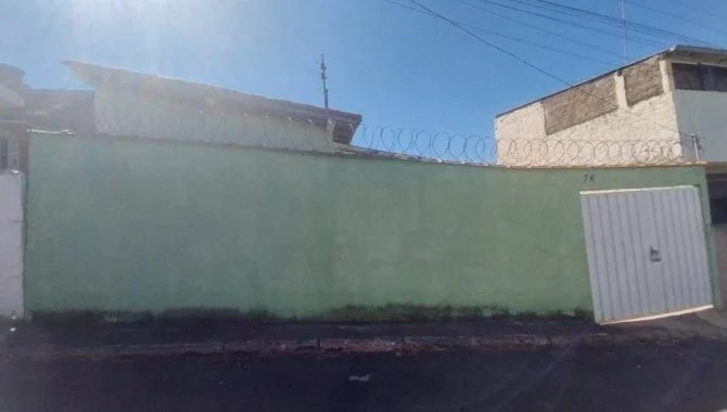 Imagem 4 - Rua Benjamim Gonçalves Leite, 76, Jardim São Carlos, Alfenas, MG