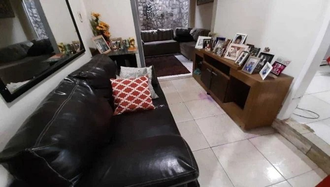 Imagem 12 - Rua Cambuci, 11, Parque Guarus, Campos Dos Goytacazes, RJ