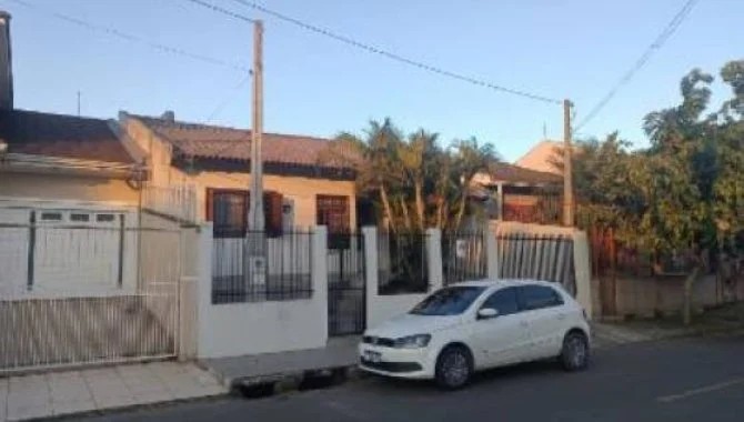 Imagem 3 - Rua Carlos Leopoldo Schüller, 662, Parque da Matriz, Cachoeirinha, RS