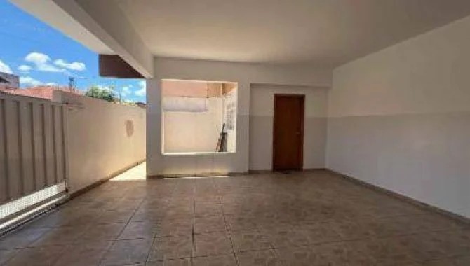 Imagem 70 - Rua Esperança, 57, Vila Bandeirantes, Tupã, SP