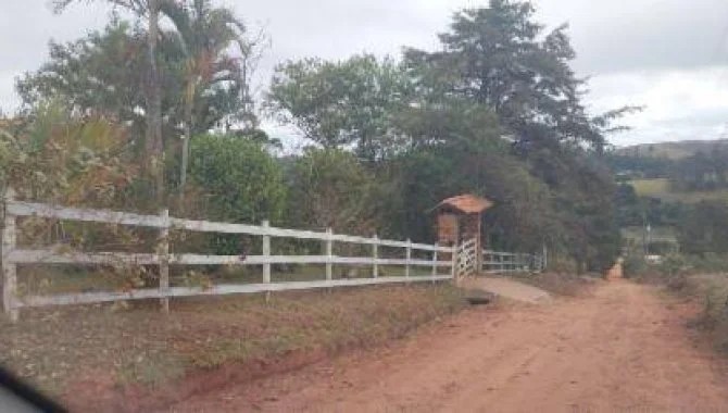 Imagem 3 - Rua F, 98, Vale do Ipê, Antônio Carlos, MG