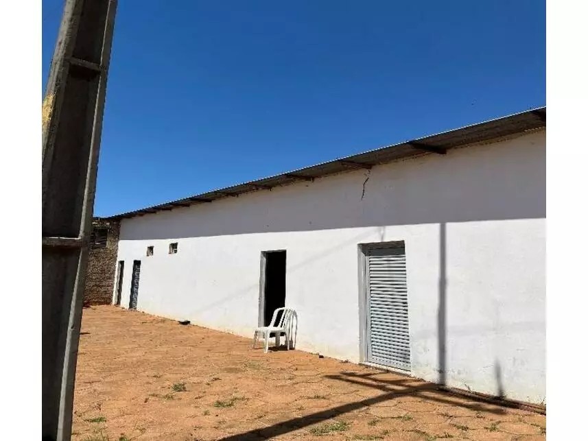 Imagem 27 - Rua Fernando Cachefo, s/n - Centro - Anhumas / SP