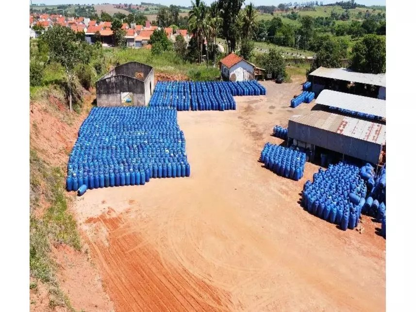 Imagem 41 - Rua Fernando Cachefo, s/n - Centro - Anhumas / SP