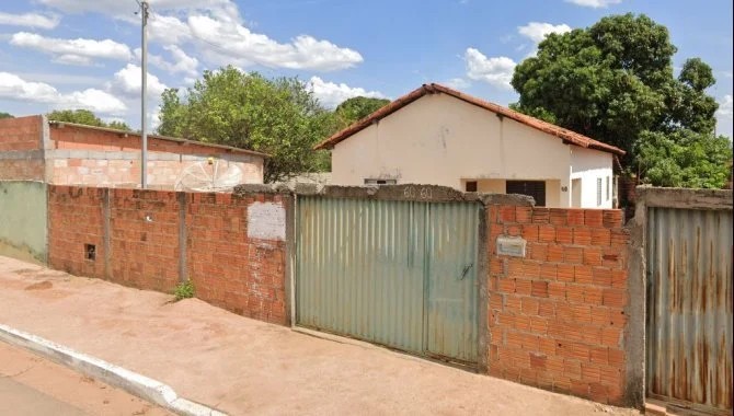 Imagem 3 - Rua Joana Gonçalves Lisboa, 60, Rutilante, Urucuia, MG