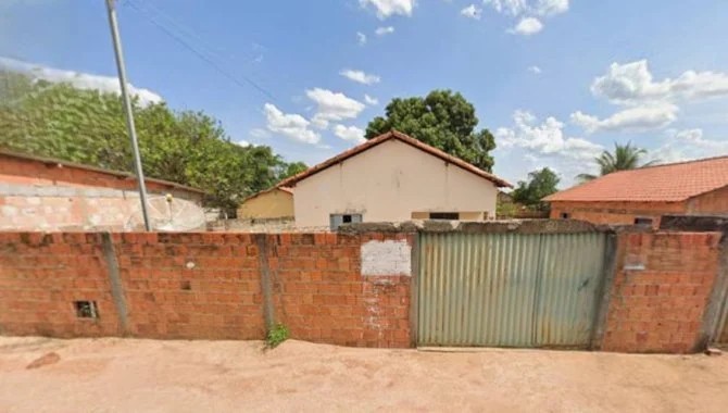 Imagem 12 - Rua Joana Gonçalves Lisboa, 60, Rutilante, Urucuia, MG