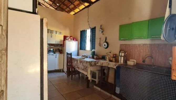 Imagem 16 - Rua Joana Gonçalves Lisboa, 60, Rutilante, Urucuia, MG