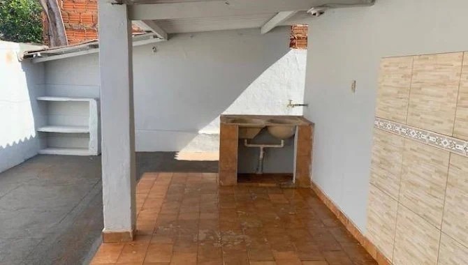 Imagem 2 - Rua José Amin Haddad, 364, Núcleo Habitacional Thereza Maria Barbieri, Birigui, SP