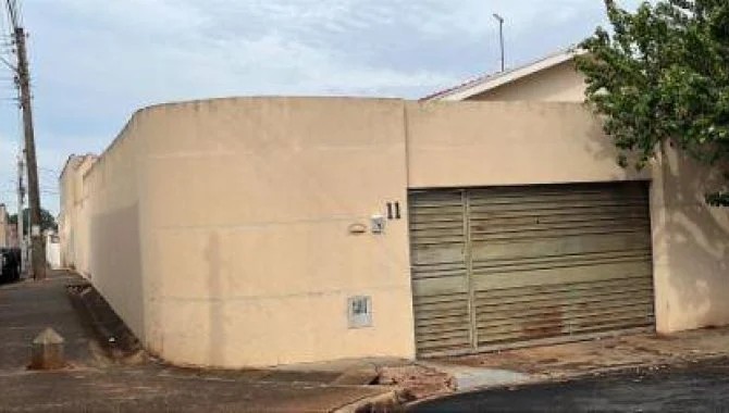 Imagem 2 - Rua Maria Biruel Grosso, 11, Parque Residencial Vale do Sol, Araraquara, SP