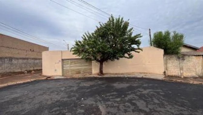 Imagem 3 - Rua Maria Biruel Grosso, 11, Parque Residencial Vale do Sol, Araraquara, SP