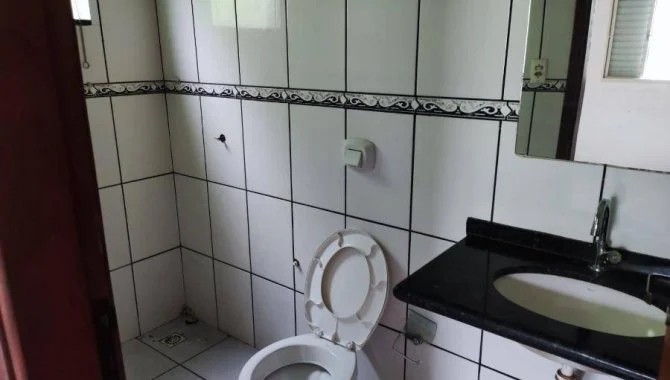 Imagem 5 - Rua Pirajuba, 1627, Ipê Amarelo, Frutal, MG