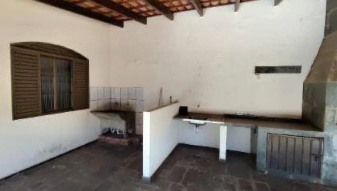 Imagem 72 - Rua Professora Iany De Oliveira, 1586, Centro, Faxinal, PR