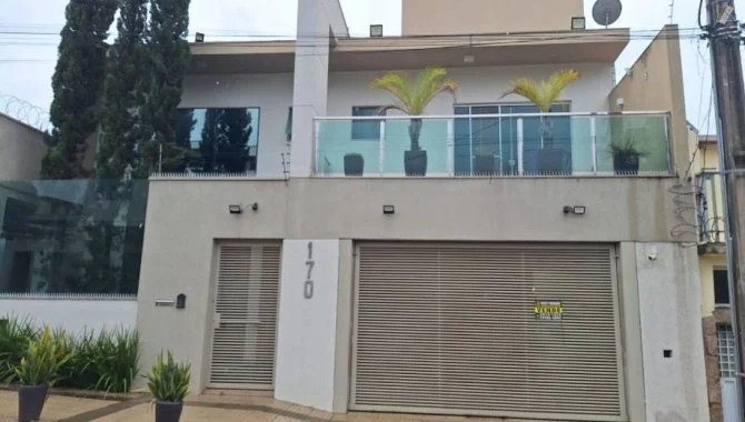 Imagem 35 - Rua Raimundo Ferreira da Silva, 170, Santa Tereza, Divinópolis, MG