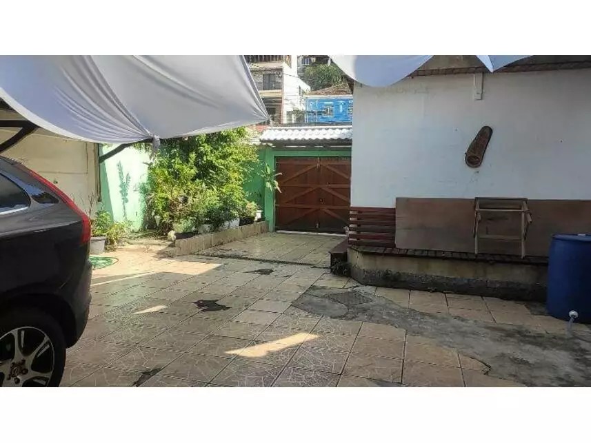 Imagem 18 - Rua Vereador Hélcio Chambarelli, 313 - Imóvel Misto - Caonze - Nova Iguaçu / RJ