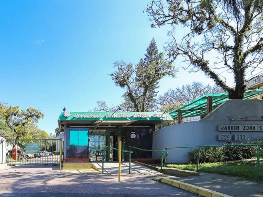 Imagem 7 - Avenida Eduardo Prado, 333, Cavalhada, Porto Alegre, RS